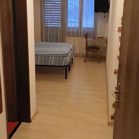 מלון Restaurant Pizzeria Mamma Mia