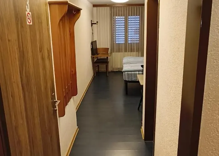 Hotel Restaurant Pizzeria Mamma Mia *